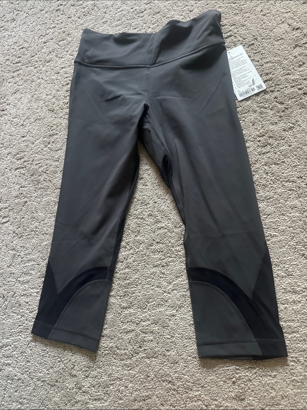 NWT Lululemon Throwback Inspire HR Crop 21”
